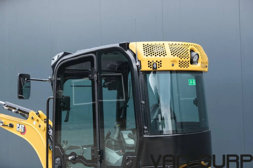 Cat 2024 - 301.6 | 2024 | 242h afbeelding 13