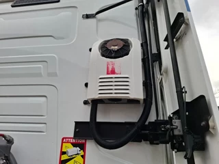 Renault T480 Comfort 2018 - / DOUBLE TANK / TUV:26-06-2026 / PARK-AIRCO / FRIDGE / LWDS / FULL-SPOILER / 2XBED / AUTOMATIC / EURO-6 / 2018 imagen 10