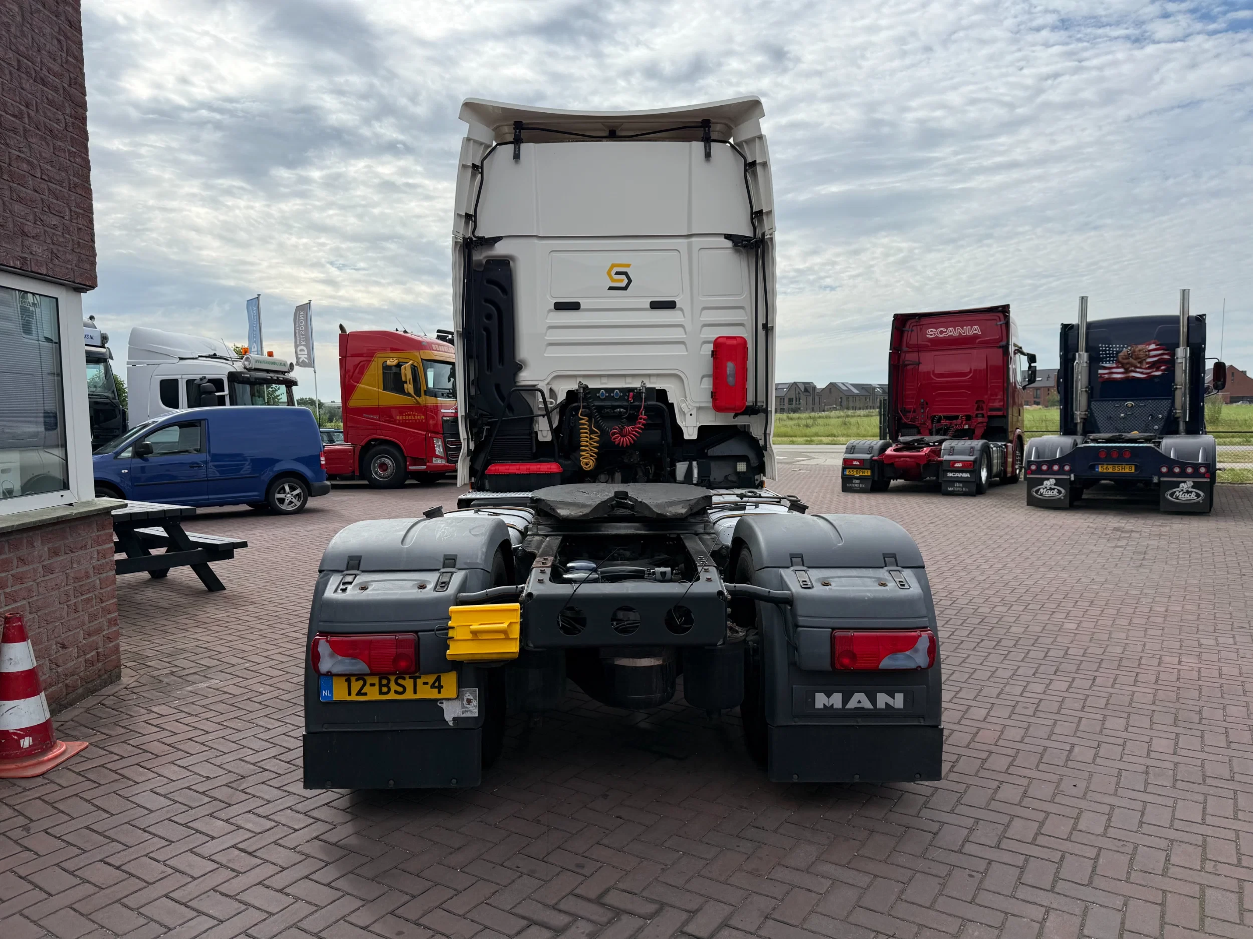 MAN TGX 2015 - TGX 18.440 XXL / Retarder / Night airco / Smart tacho / APK 3-2027 afbeelding 15