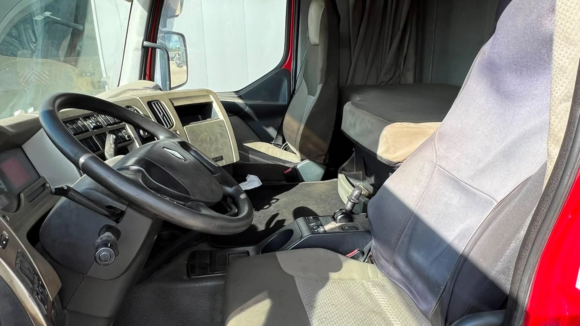 Renault Premium 430 DXI 2011 afbeelding 10