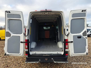 Volkswagen Crafter 2019 - 35 2.0 TDI L3H3 EL Highline , Euro 6 , 1e Eig. 3000 KG trekkracht , mooie bus , cruise , camera. imagen 18