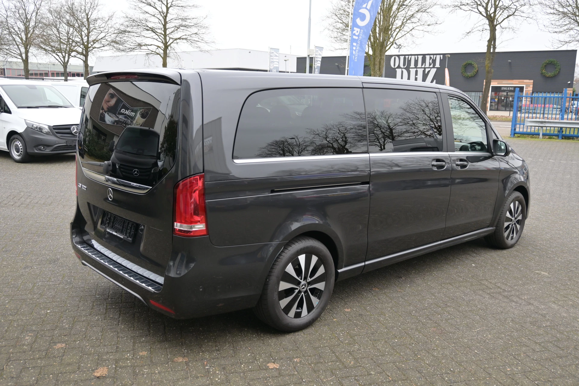 Mercedes-Benz EQV 2023 - 300 L3 Avantgarde 90 kWh Bild 3