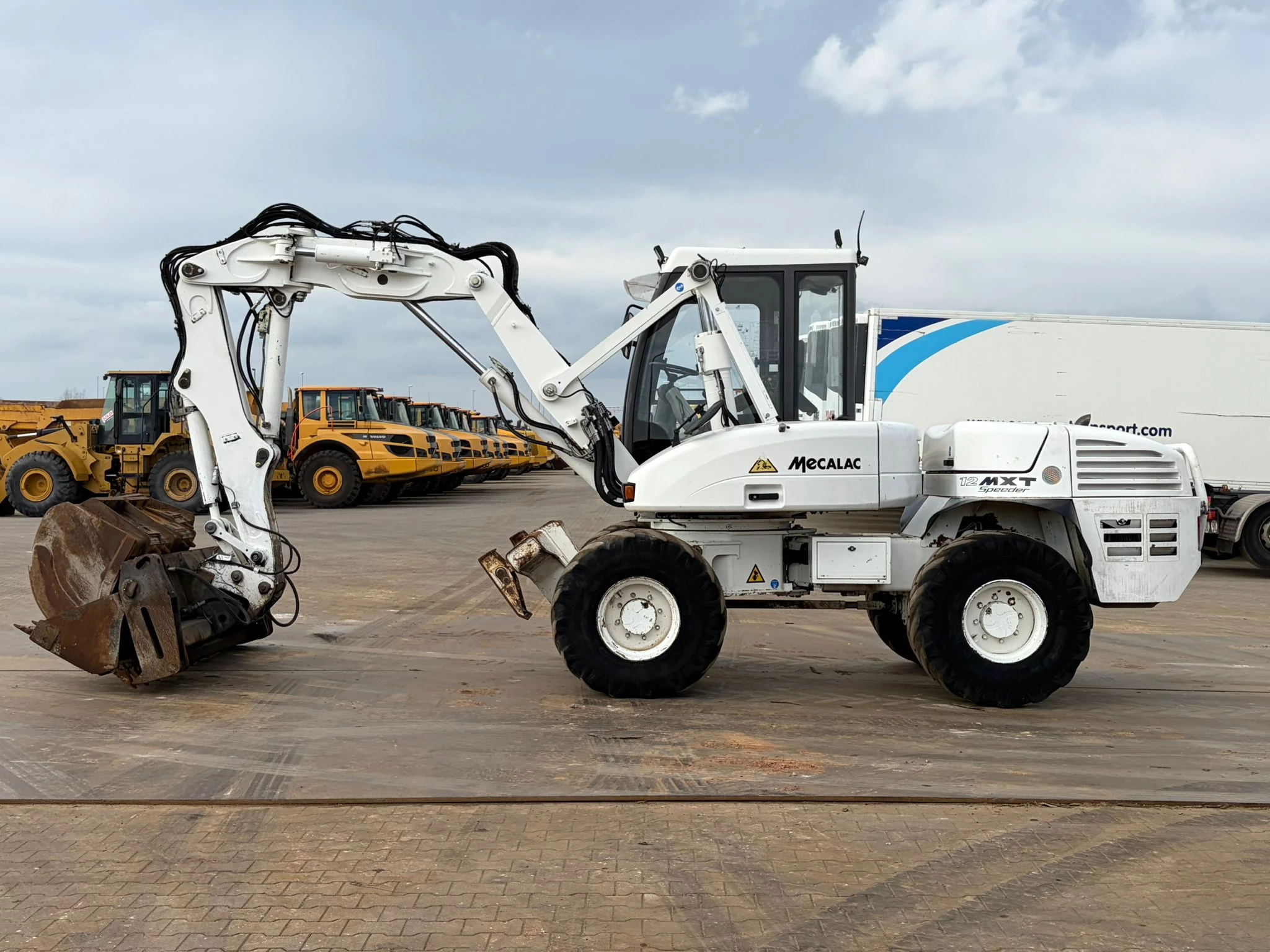 Mecalac 12MTX incl. 5 x bucket 2013 afbeelding 1