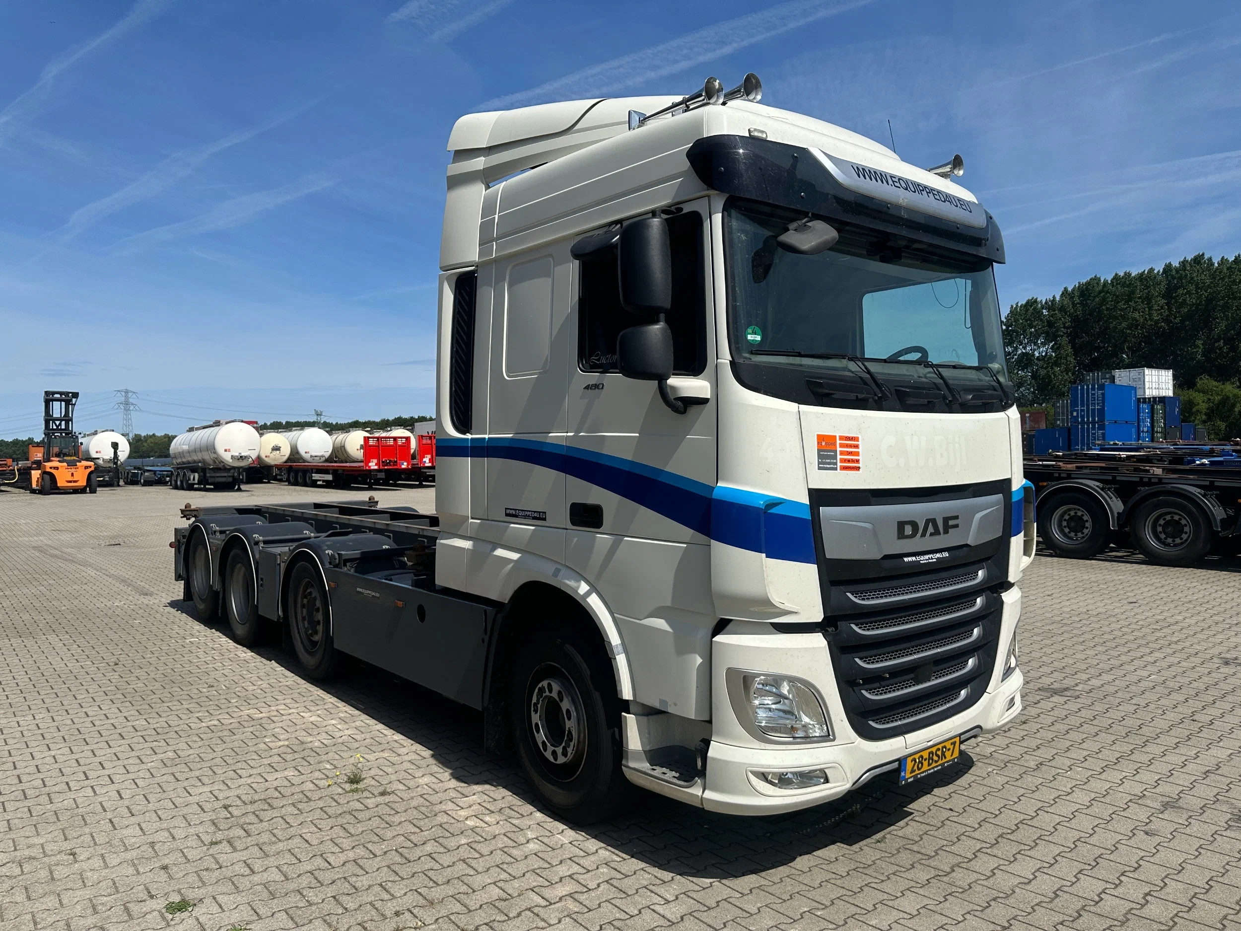 DAF XF480 2022 - XF 480 8x2 SC BDF / 10T frontaxle / EURO VI D / 365.000 km / NL-truck / APK: 03-2027 afbeelding 7