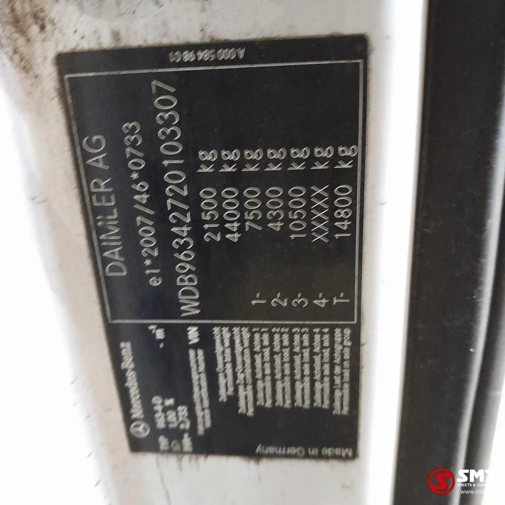 Mercedes-Benz 2016 - Occ cabine RHD Mercedes obrázek 27