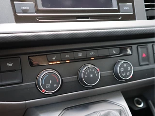 Volkswagen Transporter 2022 - 2.0 TDI 150pk Euro 6 Automaat - L2 Lang - 2x Schuifdeur - Airco afbeelding 16