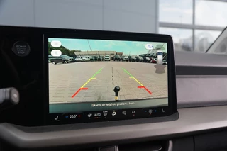 Ford E-Transit Courier 2026 - Limited 44 kWh 136pk - Trekhaak - Stoel/Stuurverwarming - ACC - Blindspot - Camera - Rijklaar image 17