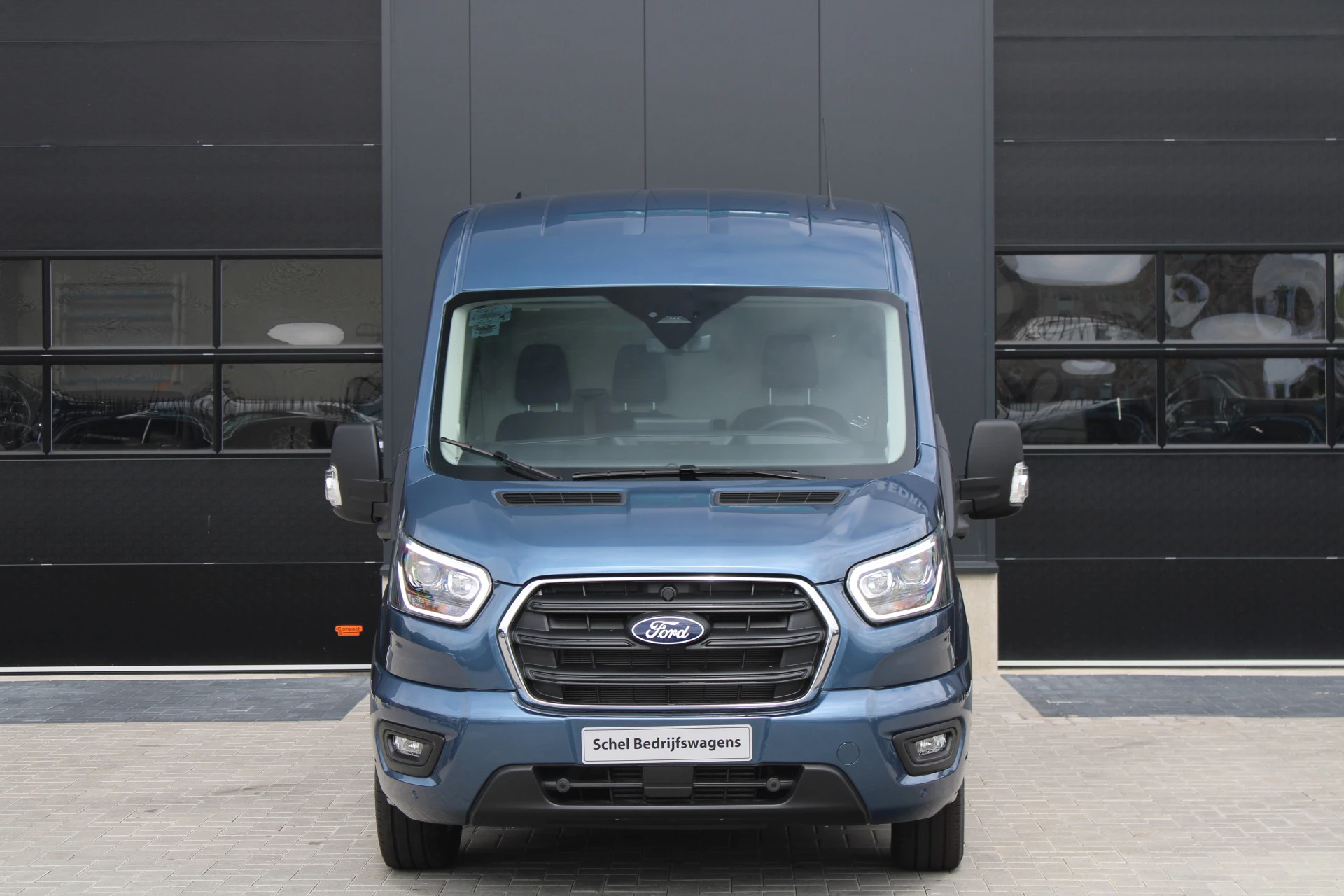 Ford Transit 2024 - 350 2.0 TDCI L3H2 Limited 165pk - LUCHTVERING - ACC - Blind Spot - 360 camera - Navigatie - Stoel-Stuurverwarming - Trekhaak - Rijklaar Bild 27
