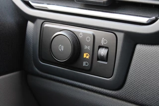 Ford Tourneo Custom 2024 - 320 2.0 TDCI L2H1 Titanium X DC 170pk - Adaptive Cruise - LED - Blind Spot - Leder - Navigatie - 360 Camera - Trekhaak - Rijklaar obrazek 20