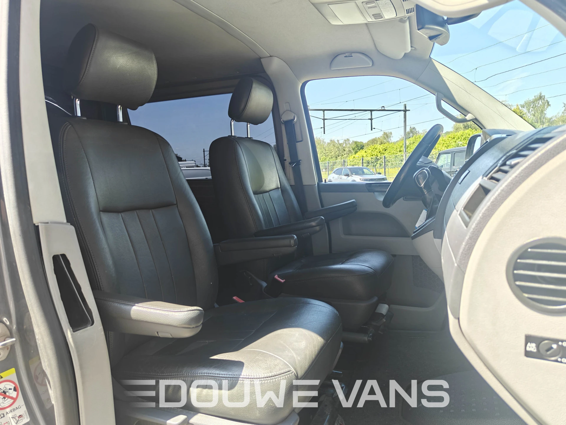 Volkswagen Transporter 2011 - T5 Automaat Dubbel Cabine Leder Airco Navigatie afbeelding 13