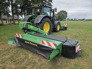 John Deere 2018 - 328A te koop