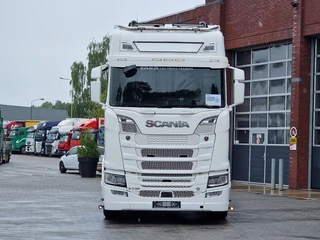 Scania S 2017 - S730 V8 NGS Highline 6x2 chassis - 4.15 WB - Retarder - Full air - Leather - Navi afbeelding 2 miniatuur