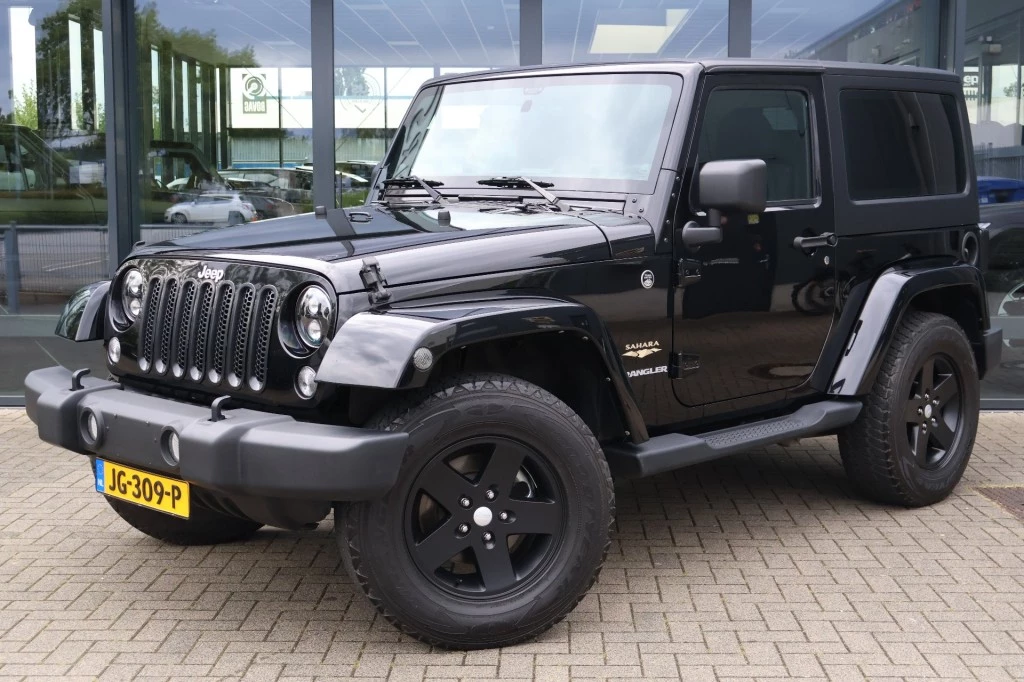 Jeep Wrangler 2011 - 3.8i V6 4x4 JK 2 drs / Automaat / Hardtop / Trekhaak afbeelding 1