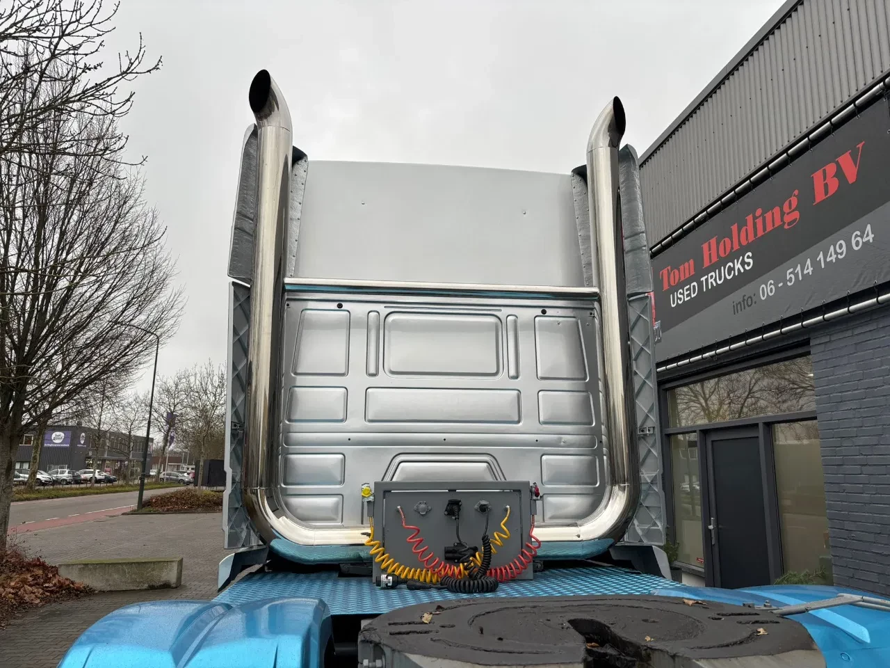 Scania T 1995 - T143-420 V8 Torpedo 6x2 V8 steel/air retarder manual special interior afbeelding 11