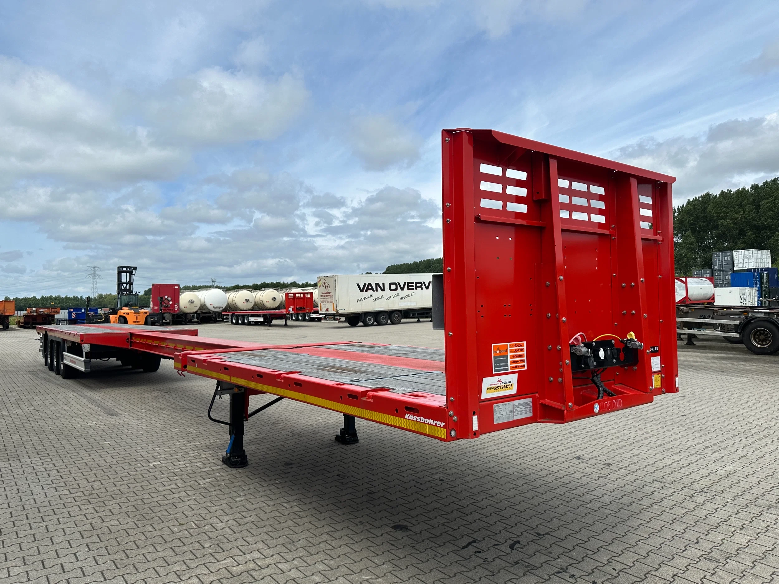 KAESSBOHRER 2026 - new and unused Heavy-Duty flatbed / 690cm extendable / steering axle / discbrakes / NL-trailer / APK: 04-2027 imagen 10