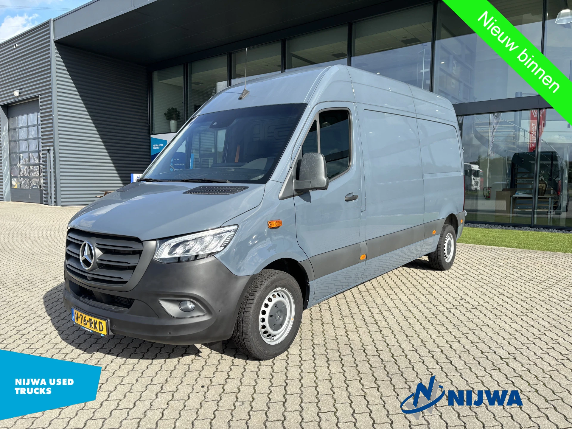 Mercedes-Benz Sprinter 2024 - 315 L2H2 Automaat + 360° camera afbeelding 1