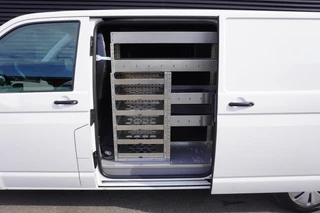 Volkswagen Transporter 2022 - 150pk Automaat L2H1 2x Schuifdeur Apple Carplay Navigatie Cruise control Stoelverwarming Standkachel image 2 thumbnail
