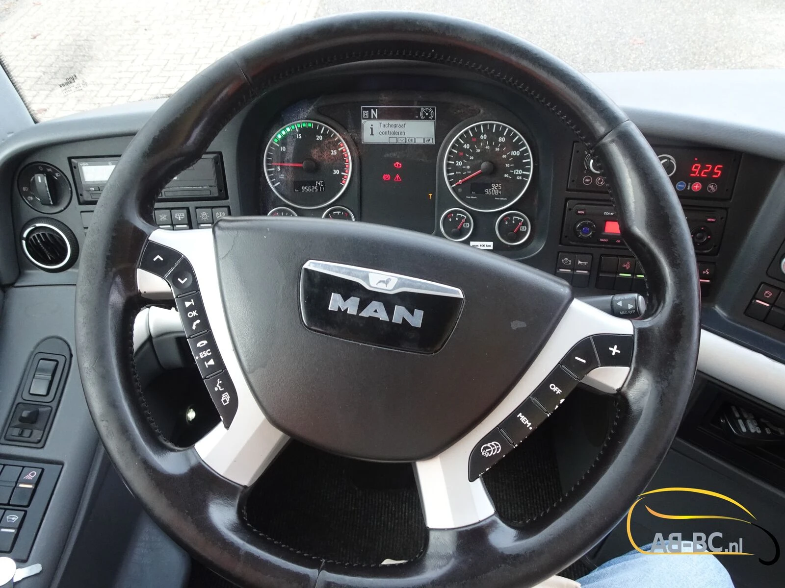 MAN R08 Lion's Coach 61 seats euro 6 2014 afbeelding 32