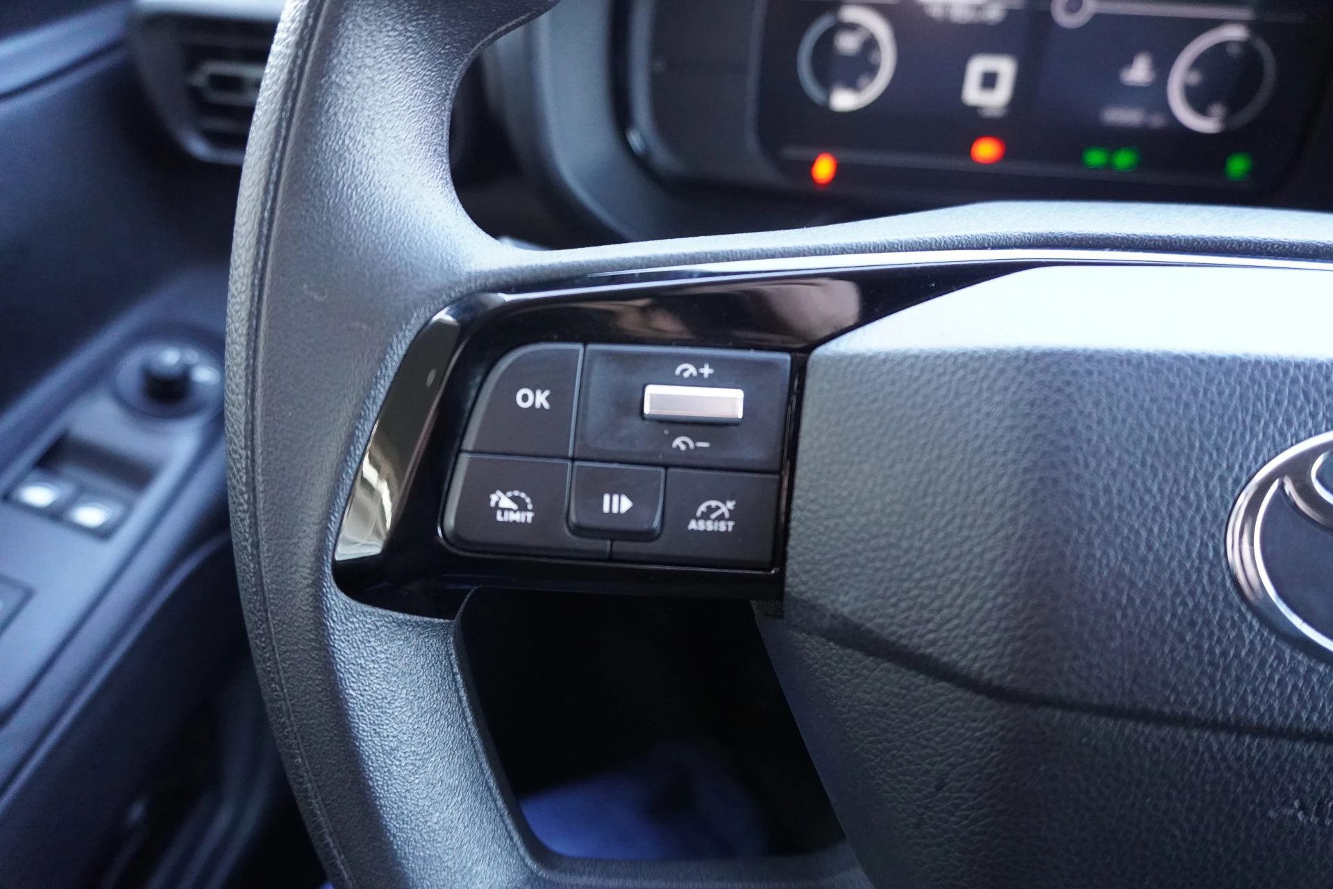 Toyota ProAce 2024 - CITY 1.5 D-4D 100PK zdjęcie 17