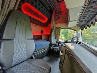 Volvo FH 2026 - 13.500 Aero Globetrotter XL 4x2 - New - Full spec - BUFFL interior - Retarder image 87