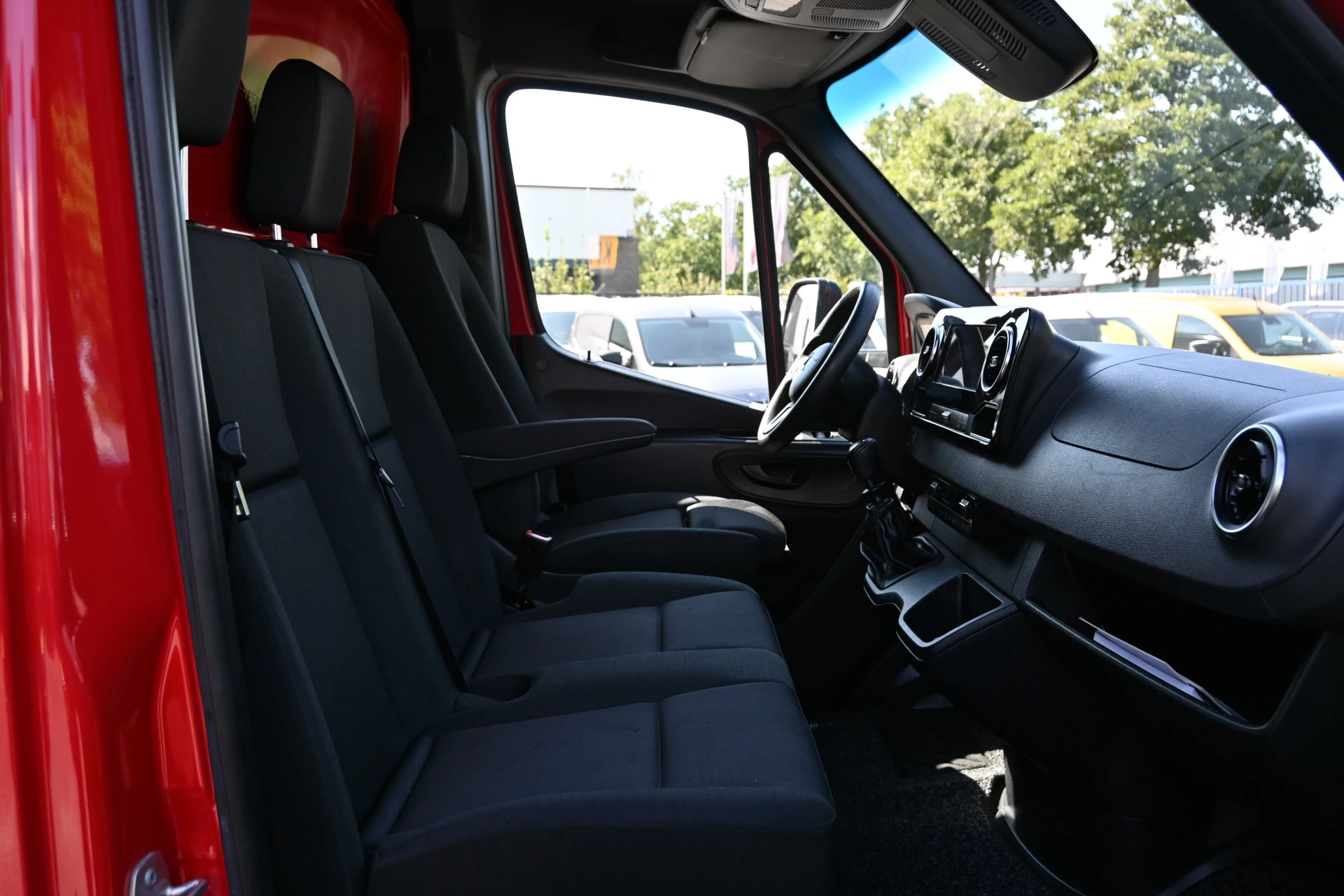 Mercedes-Benz Sprinter 2023 - 515 CDI L3 Bakwagen obrázek 8