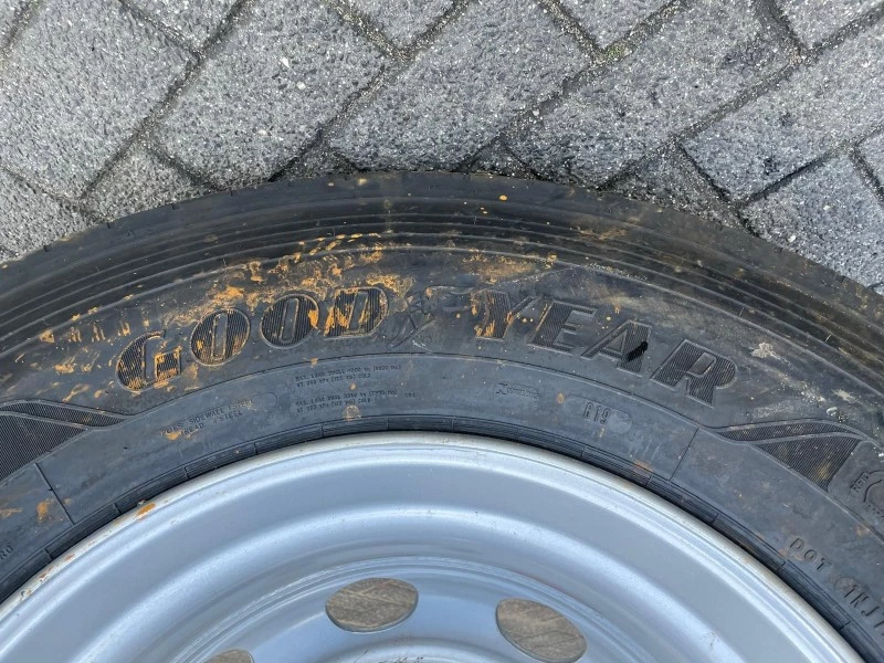 Goodyear 2024 - KMAX S 315/80R22.5 (ALS NIEUW) afbeelding 5