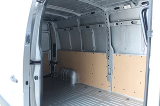 Renault Master 2024 - T35 2.3 dCi 180pk L3H2 - Airco - Navigatie - Camera - Cruise - Parkeersensoren - 105l tank - Rijklaar obrazek 5