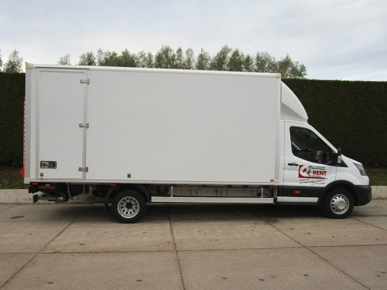 Ford Transit 2023 - bakwagen 5,0 m. (luchtremsysteem/vangmuil) Bild 4