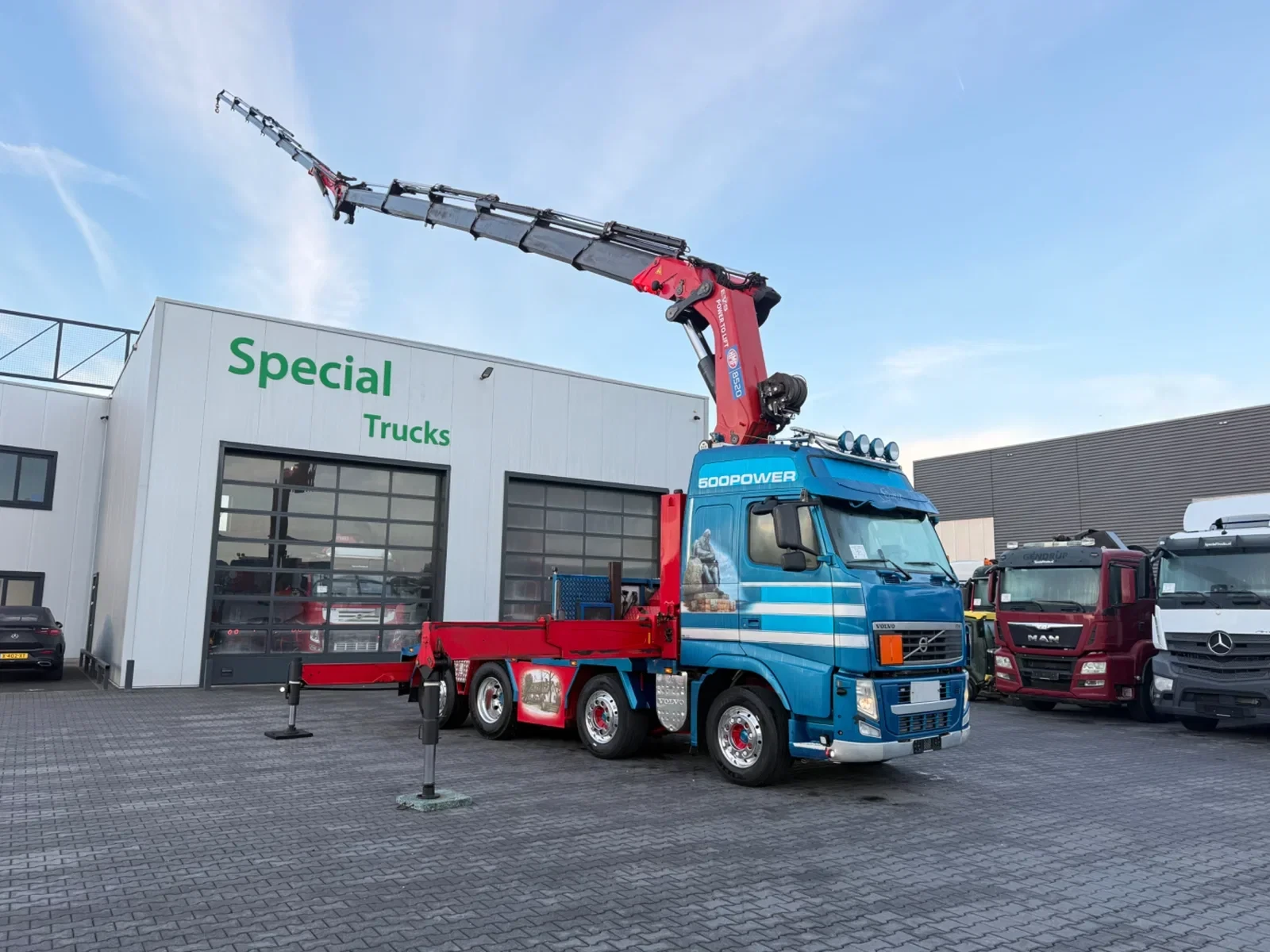 Volvo FH 2013 - 540 8X2 – HMF 8520-OK6 + FLYJIB FJ2000-K6 + LIER - 39 Meter afbeelding 1