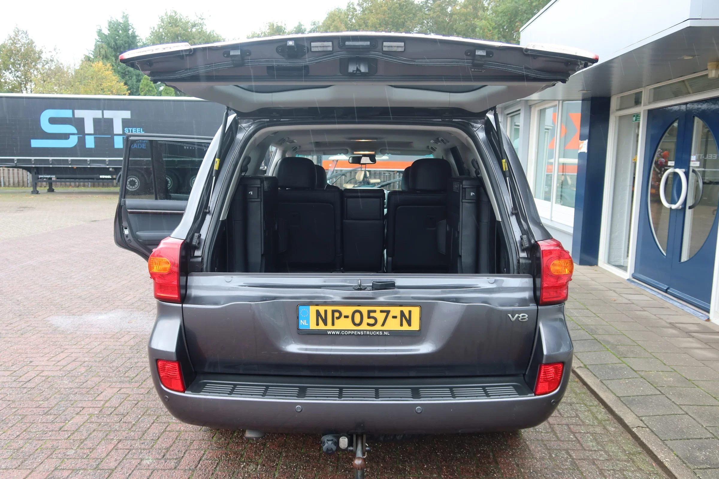 Toyota Land Cruiser 2016 - (200 SERIES) V8 200 5.5 Executive 7 persoons. Luchtvering. €42.500.- Marge immagine 27