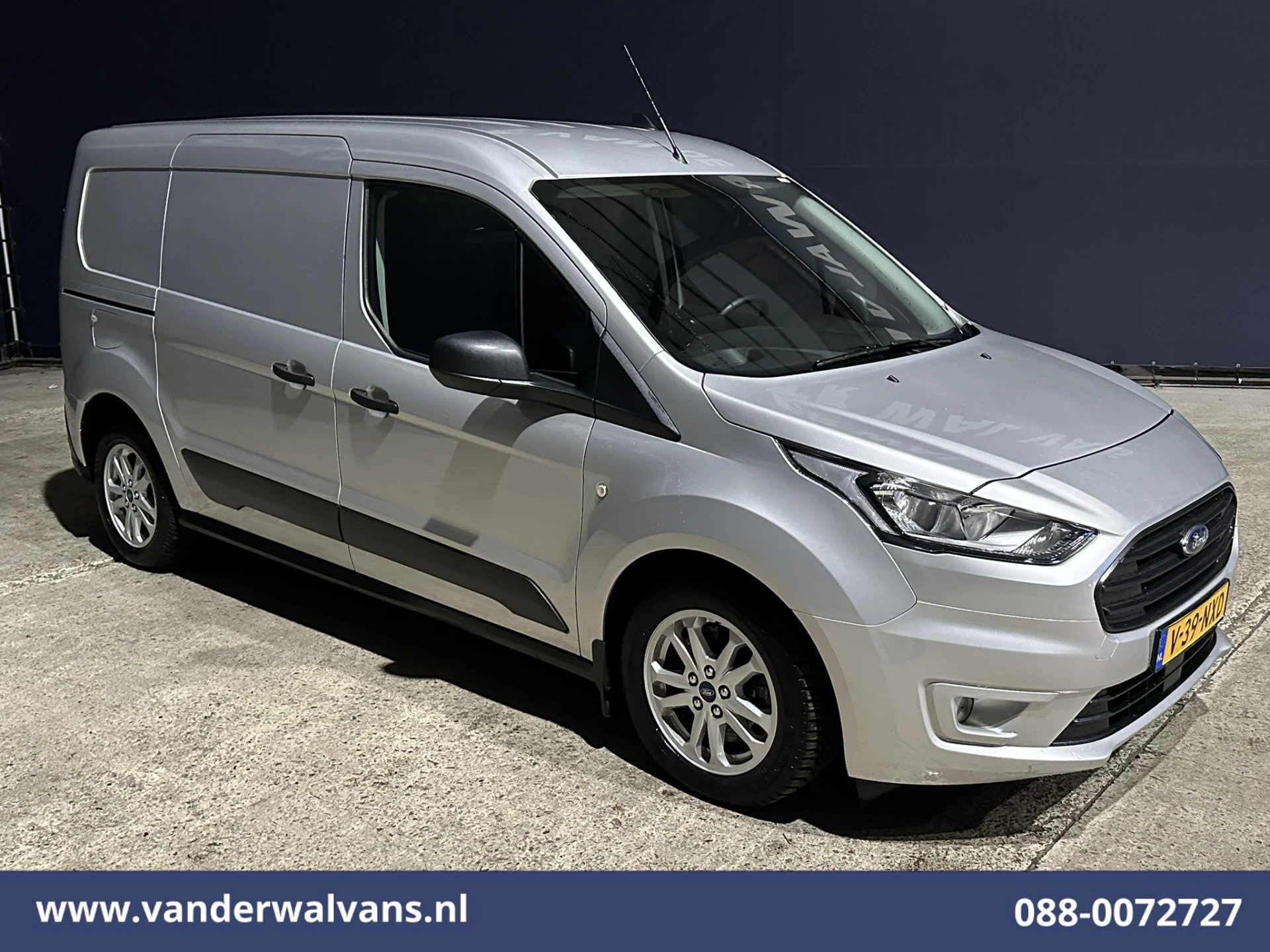 Ford Transit Connect 2021 - 1.5 EcoBlue 100pk L2H1 Euro6 Airco | Camera | Navigatie | Trekhaak | LM velgen image 8