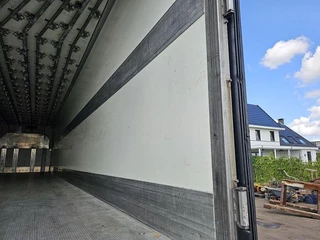 Krone SDR 27 EL4-FB, 3 AXLE FRIDGE TRAILER WITH MEAT RAILS THERMO KING DUAL TEMP 2016 - N/A bild 44