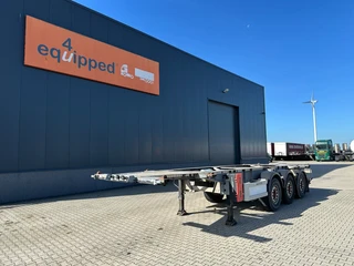 Van Hool 3-ASSIGE OPLEGGER 2012 - 20FT/30FT ADR CHASSIS / galvanized / discbrakes / ADR / 2x liftaxle / ALCOA / NL-chassis / APK: 04-2027 for sale