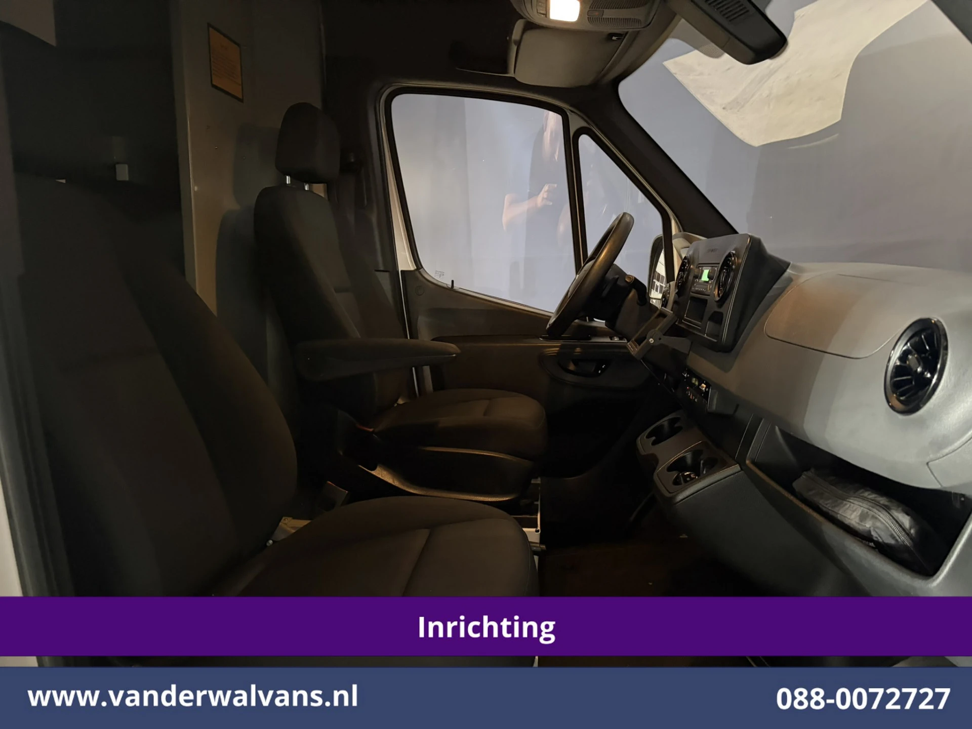 Mercedes-Benz Sprinter 2019 - Mercedes-Benz Sprinter 311 CDI Automaat L3H2 *PostNL inrichting* Euro6 Airco | Camera | Schappen immagine 6