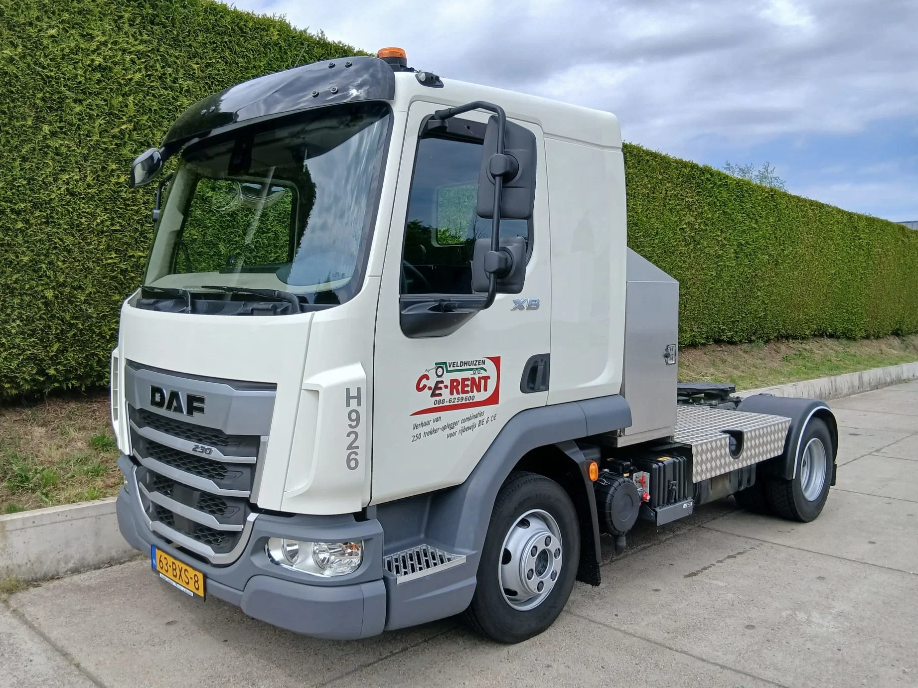 DAF XB 230 2024 - trekker afbeelding 1