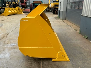 Caterpillar Loader Bucket PIN ON CAT 966, 972 4.2m3, 127in 2025 - N/A obrazek 6