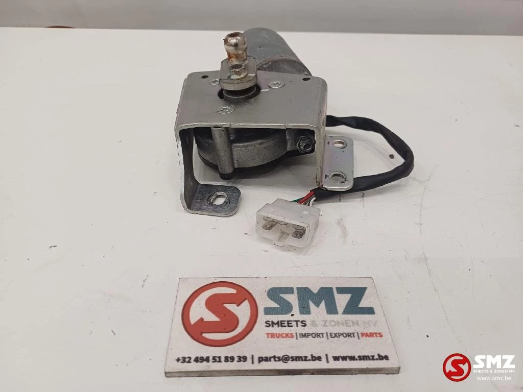 Caterpillar 2022 - Windshield wiper motor Caterpillar afbeelding 4