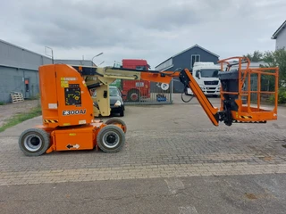 JLG E300AJ 2020 - E300AJ image 3 thumbnail
