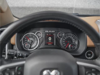 Dodge Ram 1500 2022 - Big Horn Night Edition 3.6L V6 4X4 image 15