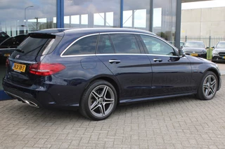 Mercedes-Benz C-Class 2020 - Estate 300e AUT9 AMG Line KEY-LESS GO COMAND CARPLAY image 3