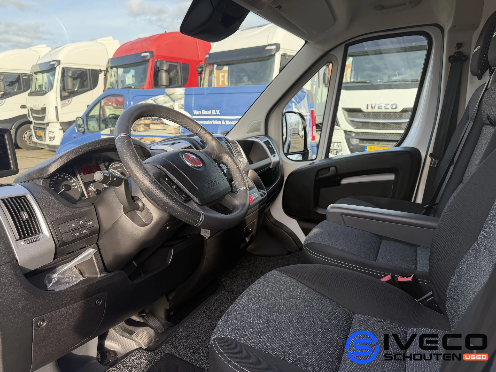 Fiat E-Ducato 2022 - 3.5T L3H2 47 kWh afbeelding 6