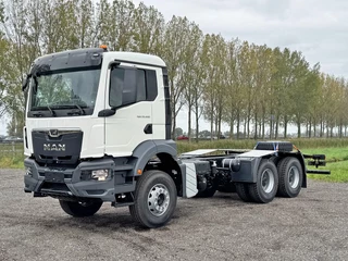 MAN TGS - 33.400 BB CH Chassis Cabin (7 units) imagen 8