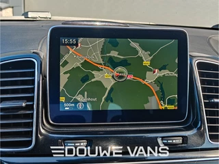 Mercedes-Benz GLE 2016 - 350d Distronic Plus Panorama Camera Airmatic image 22