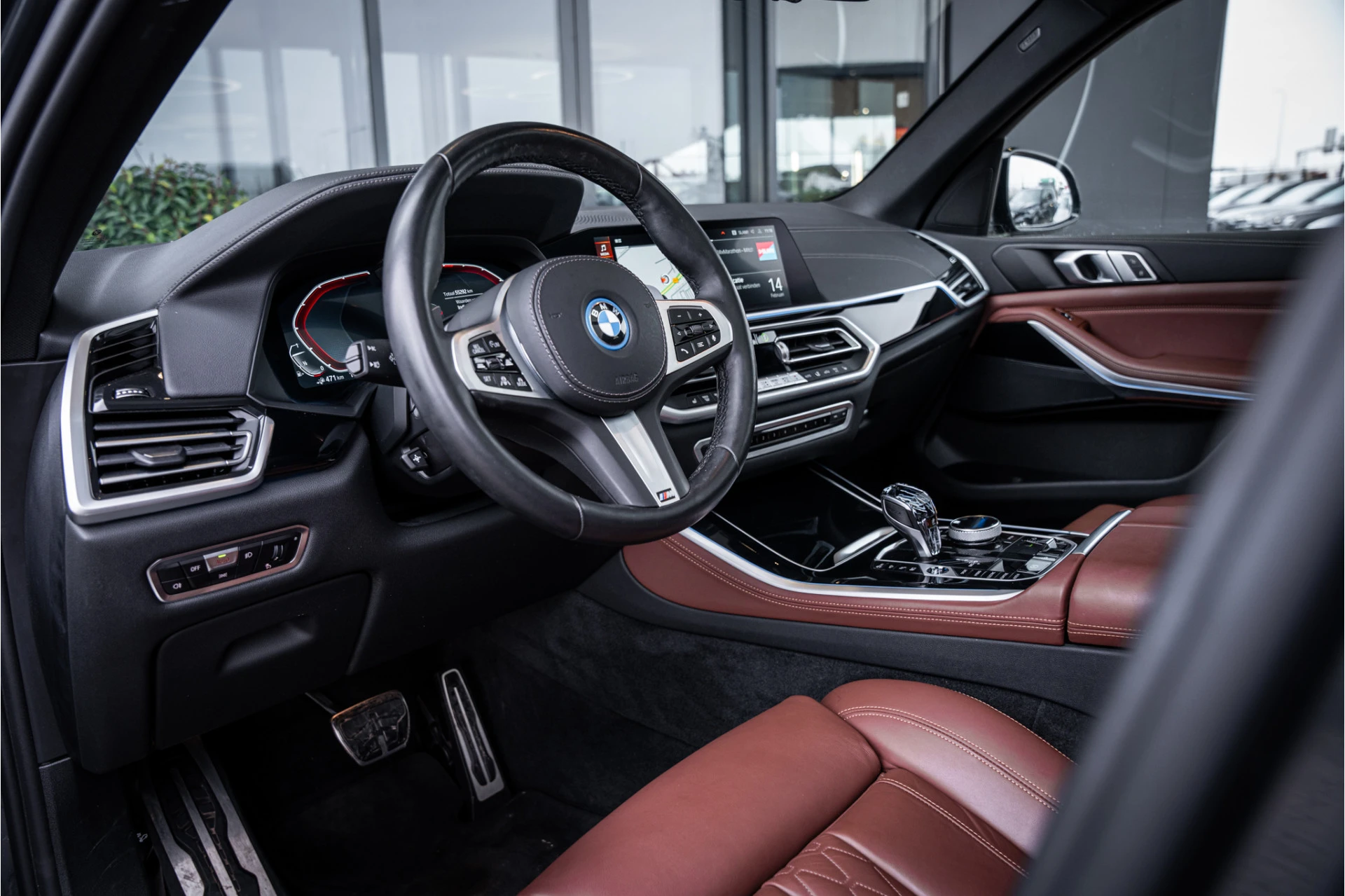BMW X5 2022 - xDrive45e High Executive afbeelding 8