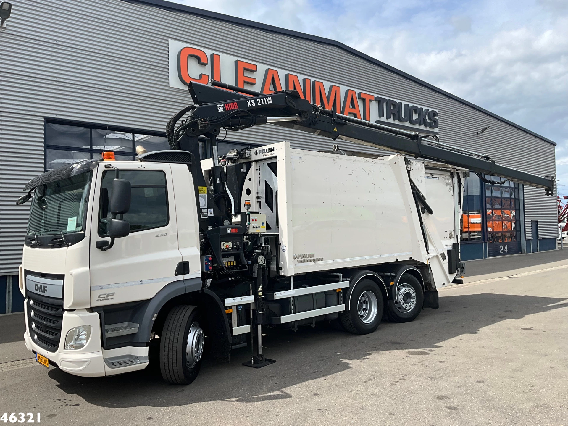 DAF FAN CF 290 Euro 6 Hiab 21 Tonmeter laadkraan 2018 afbeelding 1