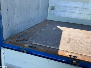 MAN 26.464 DFLC 8x4 Hiab 60 Tonmeter laadkraan + Fly-Jib! Just 336.074 km! 2003 - N/A zdjecie 14