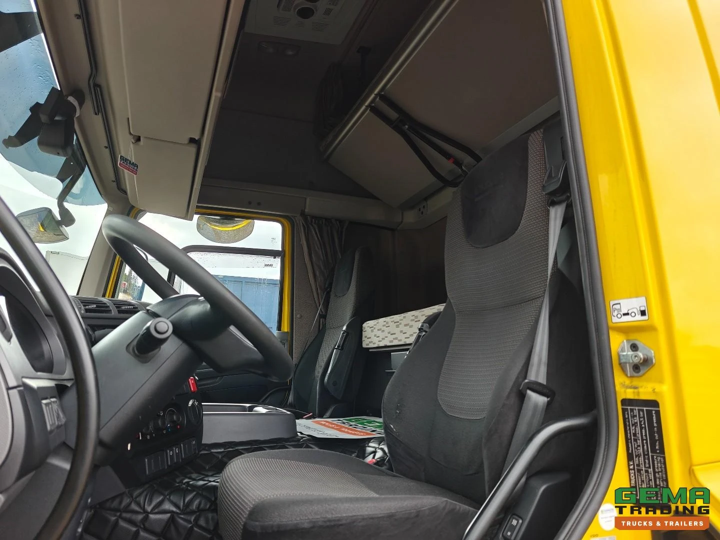 DAF CF 330 FA 2016 afbeelding 15