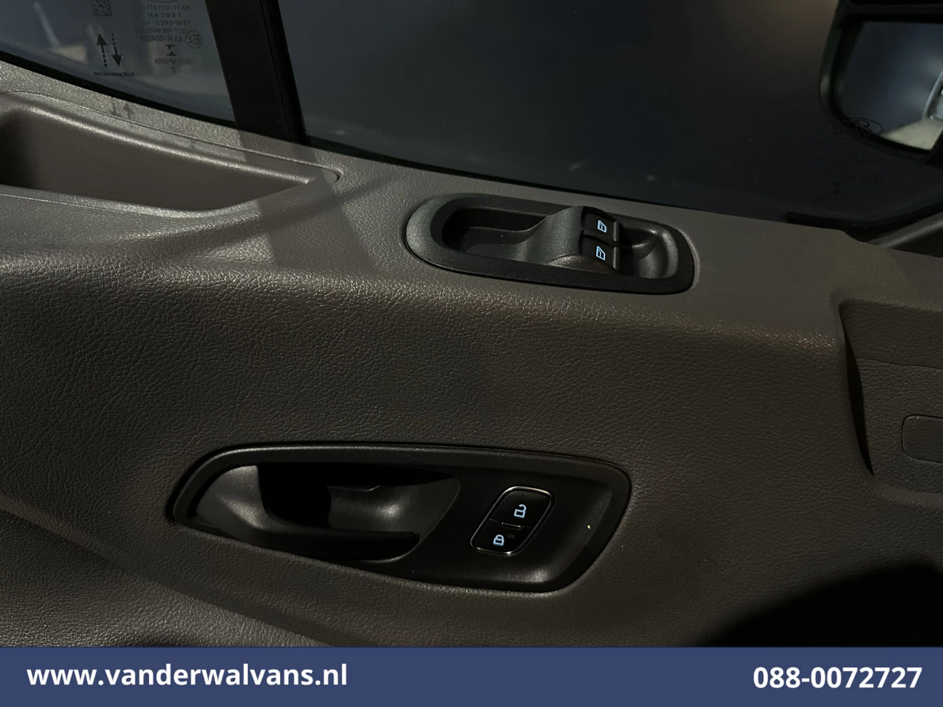 Ford Transit 2022 - 2.0 TDCI 161pk Bakwagen Laadklep Euro6 Airco | Cruisecontrol | Verwarmde voorruit изображение 19
