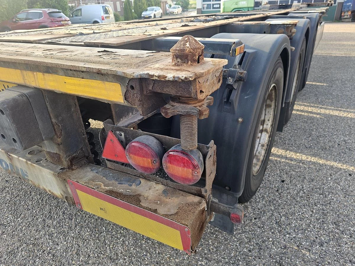 Krone SD / REAR SLIDER / DUTCH CHASSIS / BPW DRUM. 2015 obrázek 18