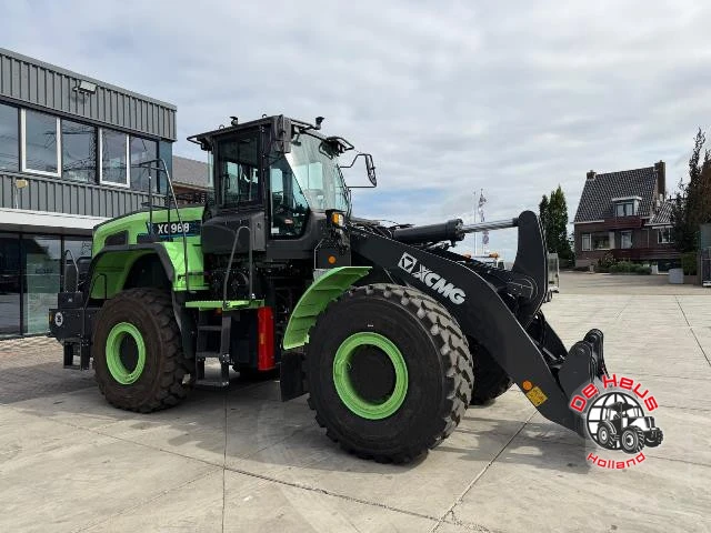 XCMG - XC968-EV afbeelding 1